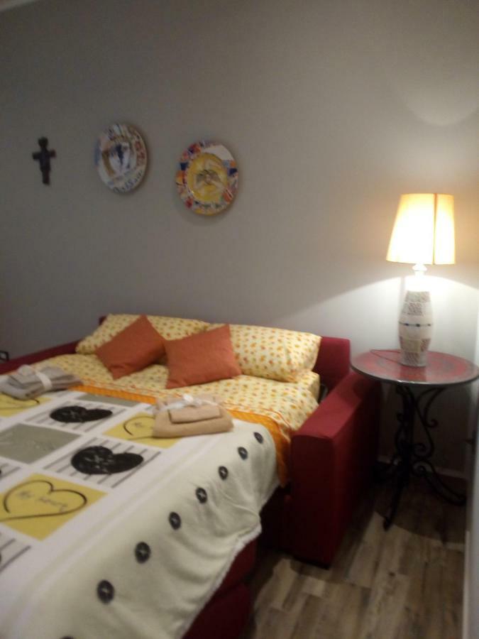 Case Vacanza Le Casette Santo Stefano di Camastra Exterior photo